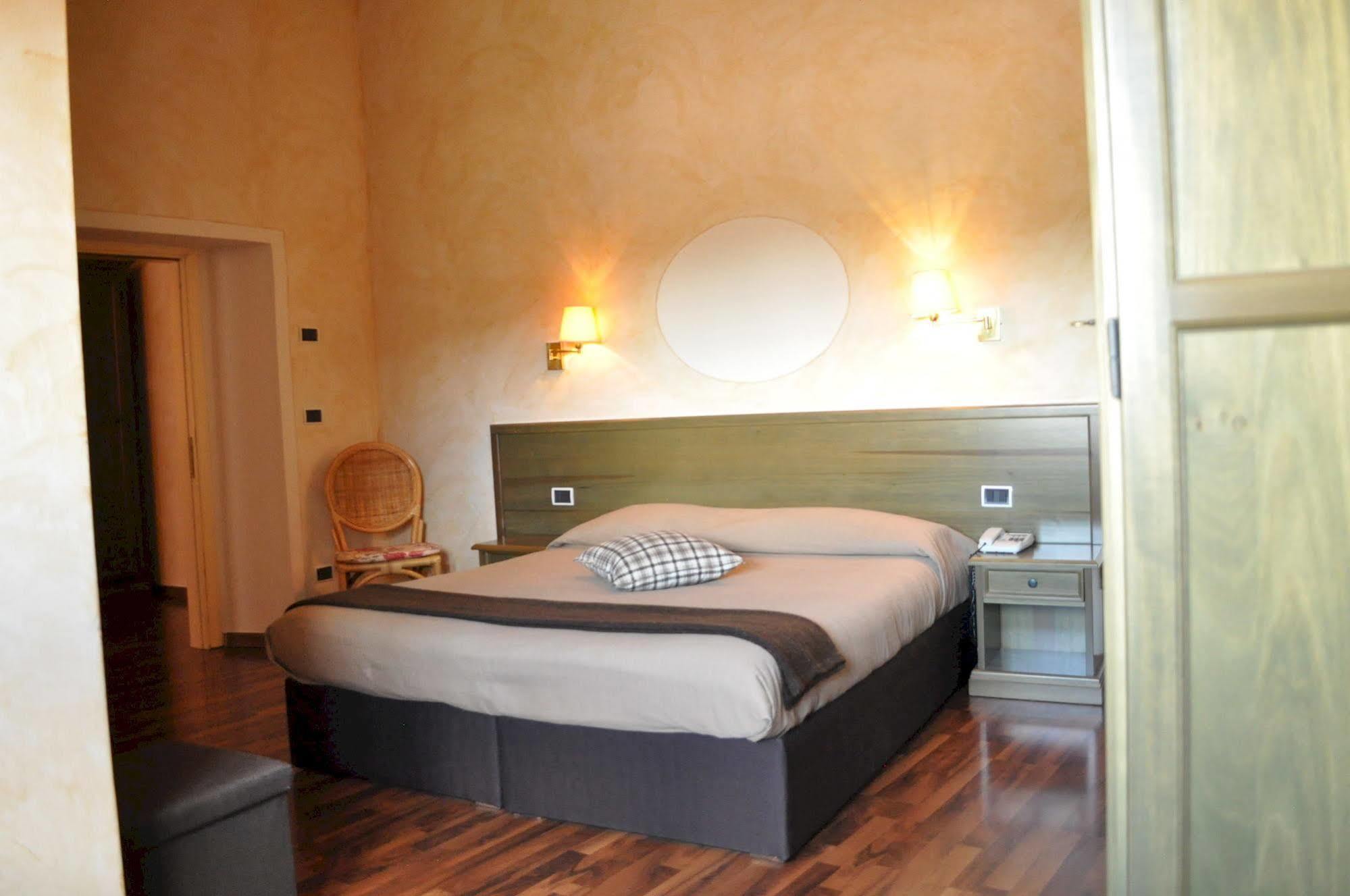 Hotel Borgo Antico Bibbiena Eksteriør bilde